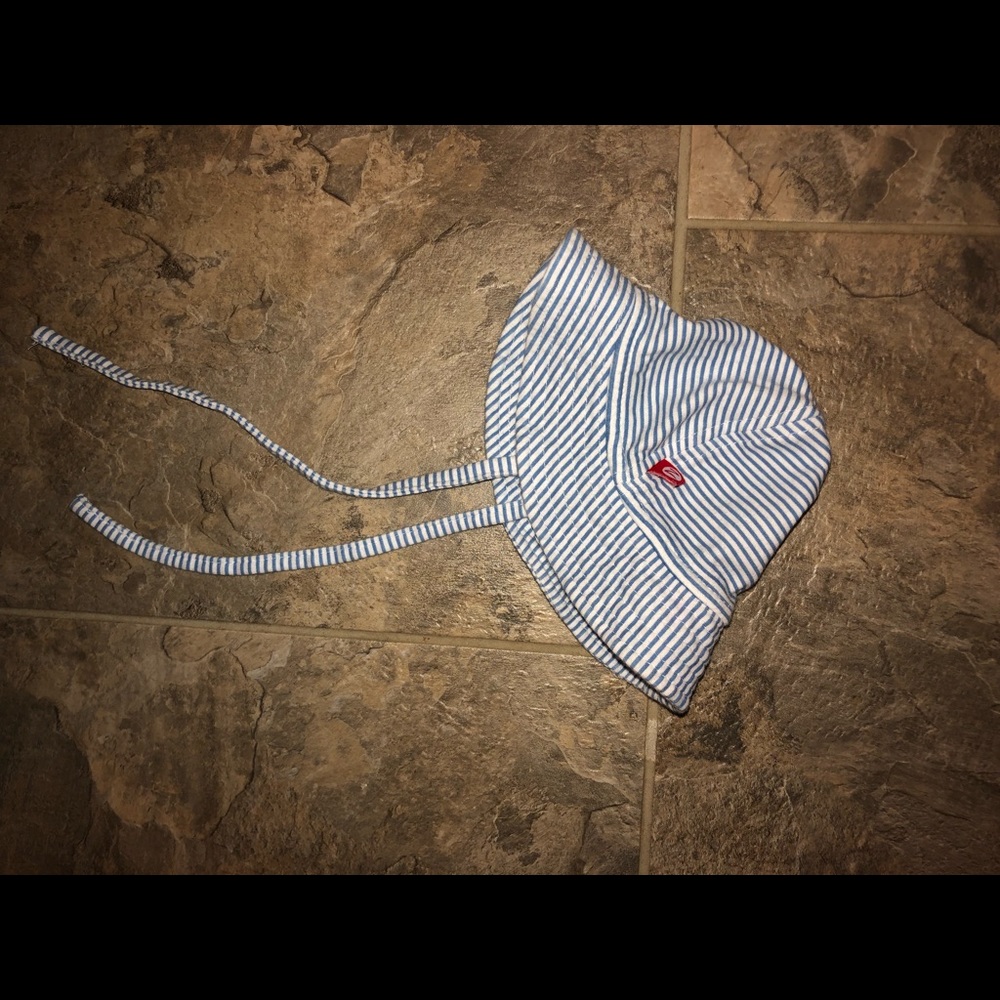 Zutano blue and white 3 month hat